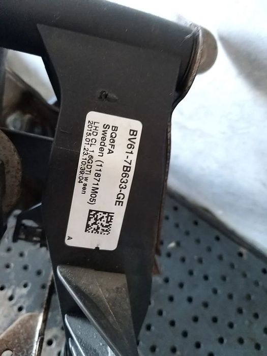 Pedala ambreiaj 1.0 b ecoboost ford focus 3 facelift bv617b633ge