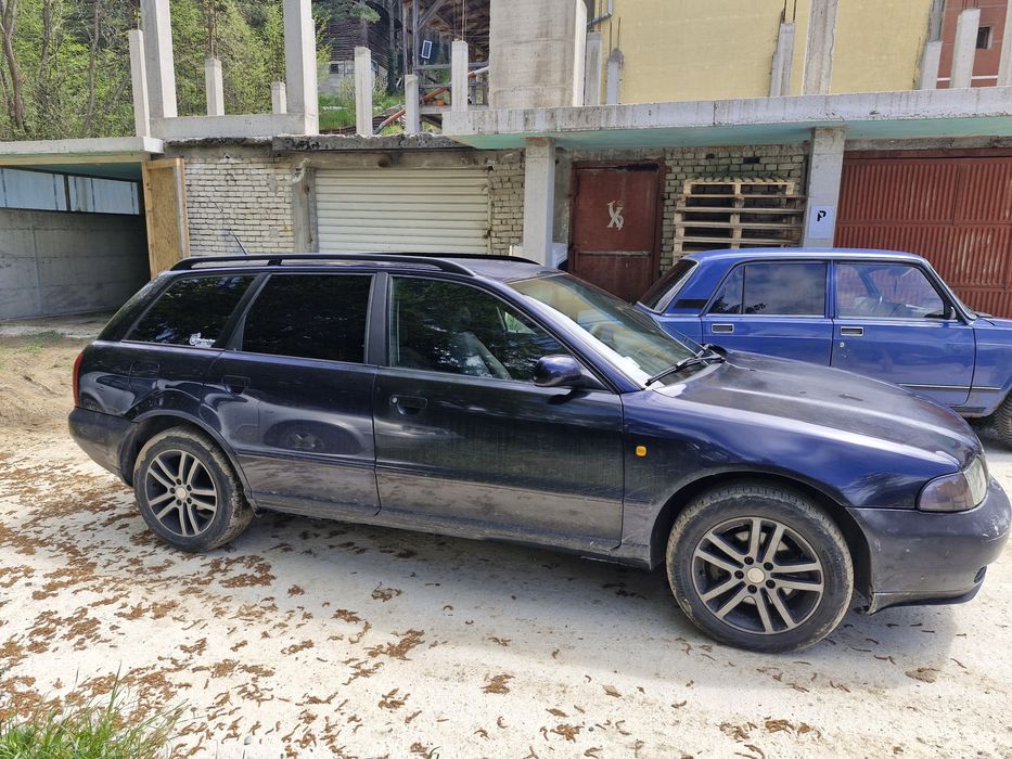 Продавам Audi a4 b5