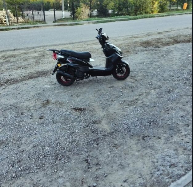 Срочно Продам Мопед М8 про