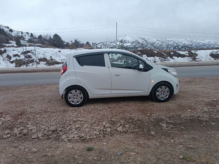 Chevrolet Spark 2015 — 3