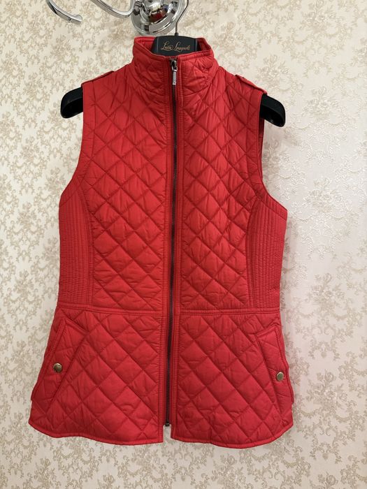 Грейка BURBERRY , нова, размер 36 S