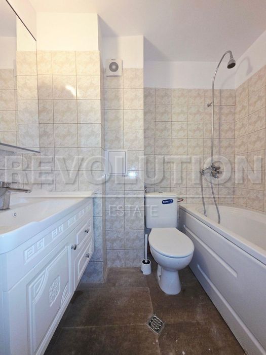 Многостаен апартамент в ж.к. Хладилника