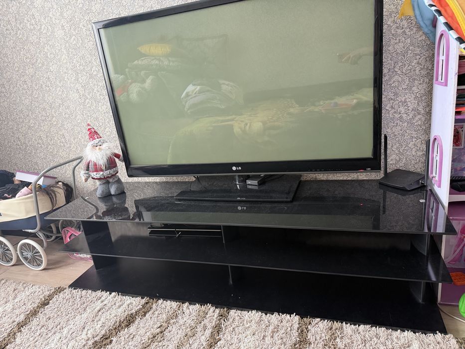 Подставка под телевизор большая
