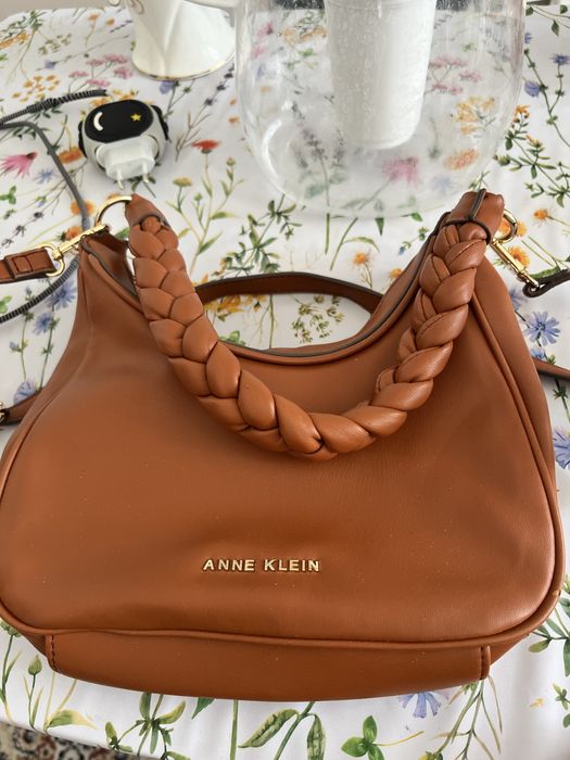 Отдам бесплатно сумки