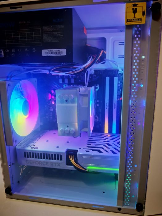 Игровой ПК / Mini Tower / RTX 5060 / i5-12400F