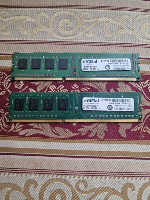 Kit Dual Channel Memorie Ram Crucial 2x4GB DDR3 1600Mhz Desktop 1.5v