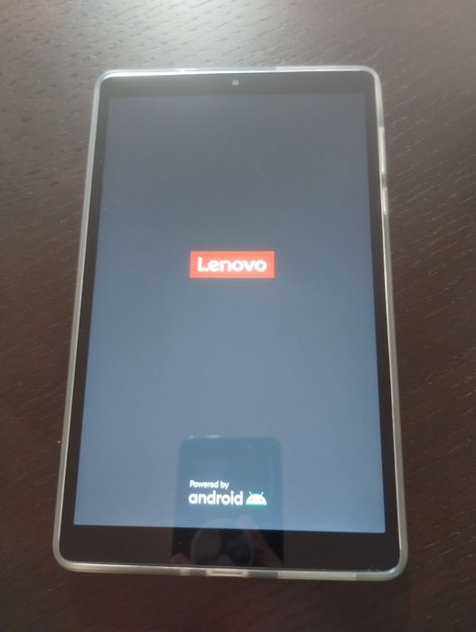 LENOVO    Tab M8
