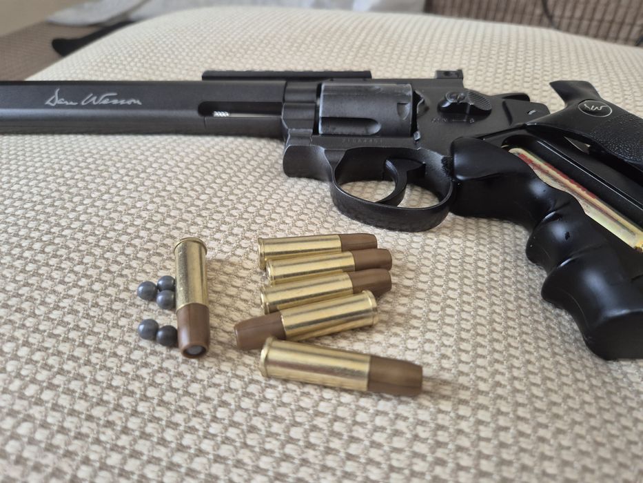 Pistol airsoft dan wesson rugger lung CO2 cu bile 6 mm 3 Joule