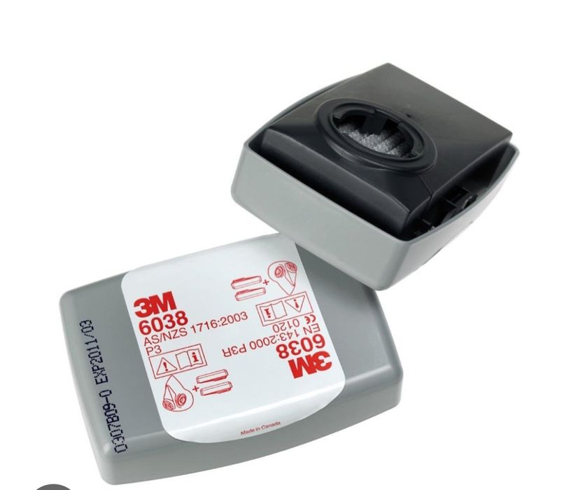 Filtre 3M 6038 p3 , se potrivesc la orice masca 3M