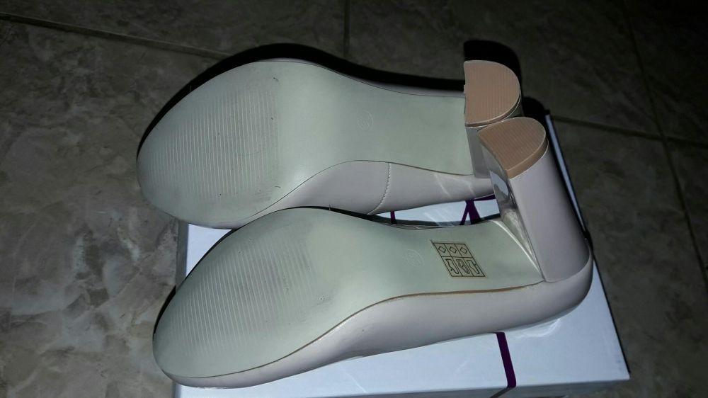 Pantofi noi, lac bej (nude) mar 36