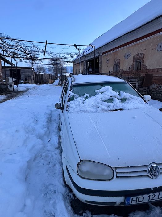 Vând Golf 4 1.9 SDI