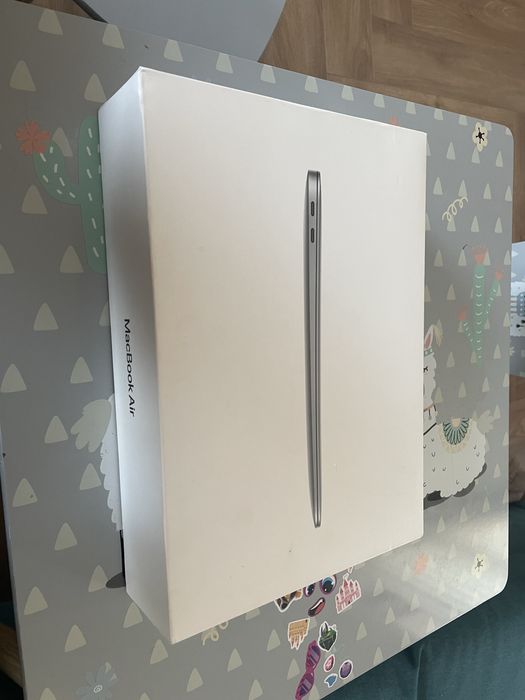 Кутия за MacBook Air M1 чип