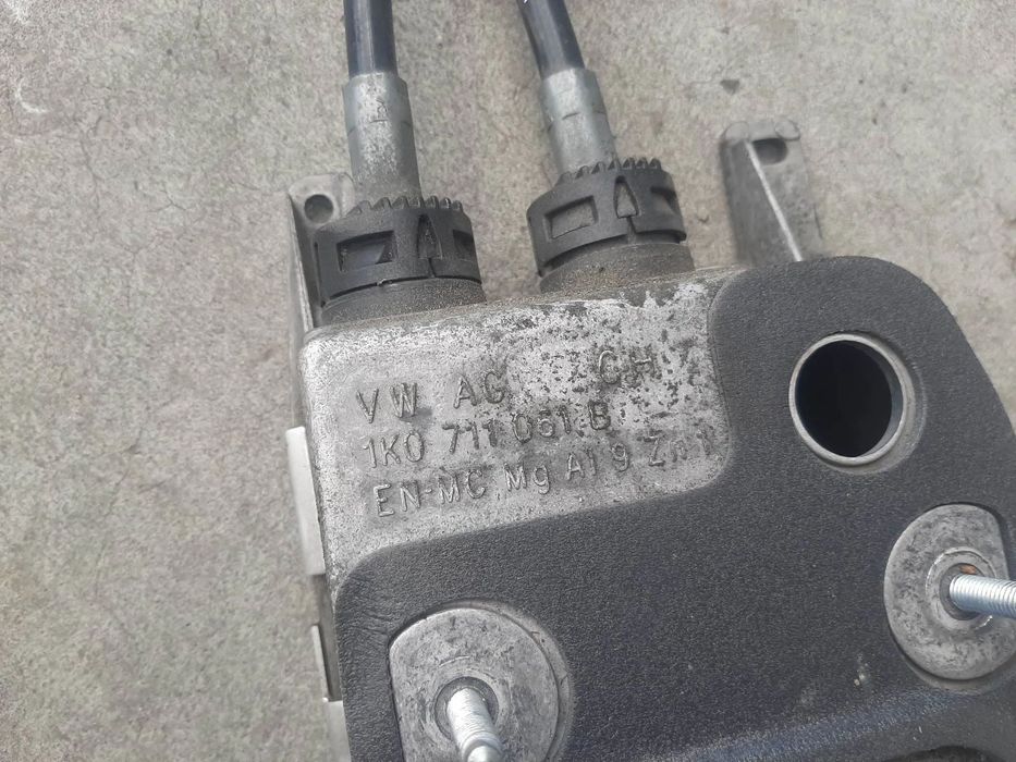timonerie 1.8 b bzb vw passat cc 3c0711049ad  1k0711061b