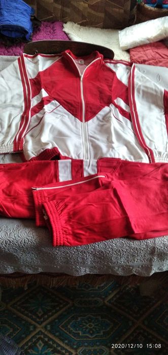 * Спортни екипи и спортни горнища*