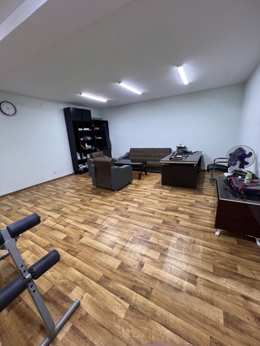 Yuqori chirchiq joy sotiladi