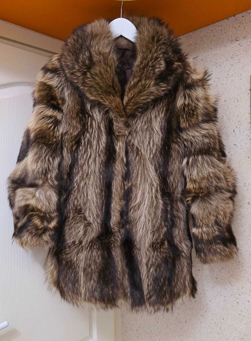 Дамско палто естествен косъм размер М-Л