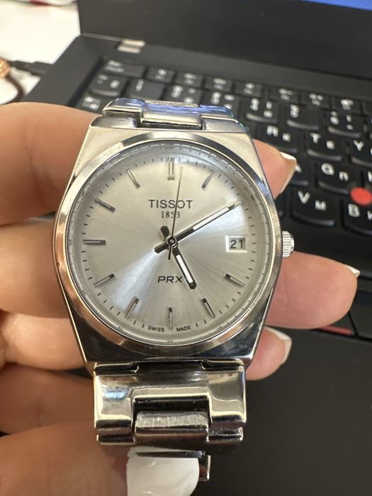 Продам часы Tissot