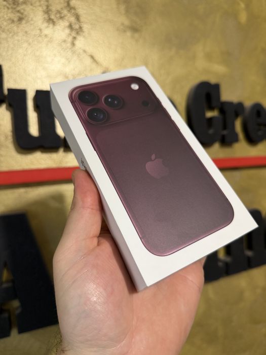 iPhone 18 Pro 256Gb Burgundy NOU Vodafone Romania GARANTIE