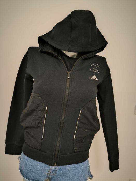 Екип и суитшърти Adidas