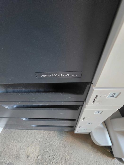 Hp Rangli va Oqqora 3 tasiga 200 dollar Zapchastka yoki qartib olasila