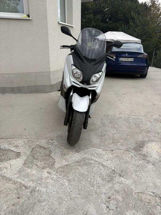 Yamaha X max 250 мотоциклет