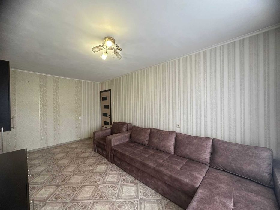 2 комнатная 20 мкр