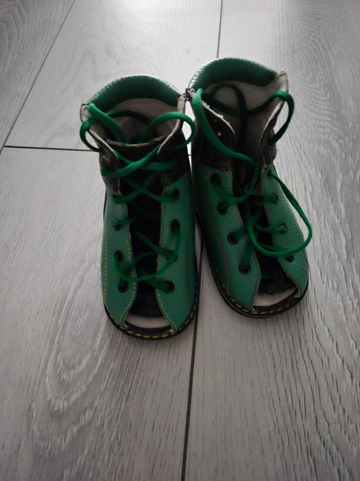 Продам обувь ортопедические