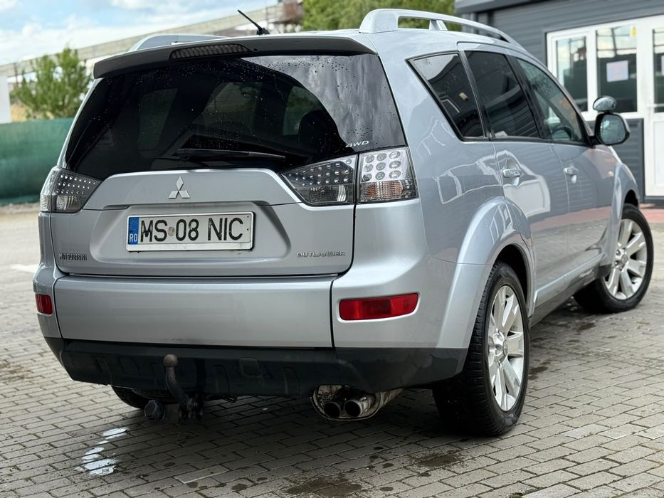Mitsubishi Outlander 2.2