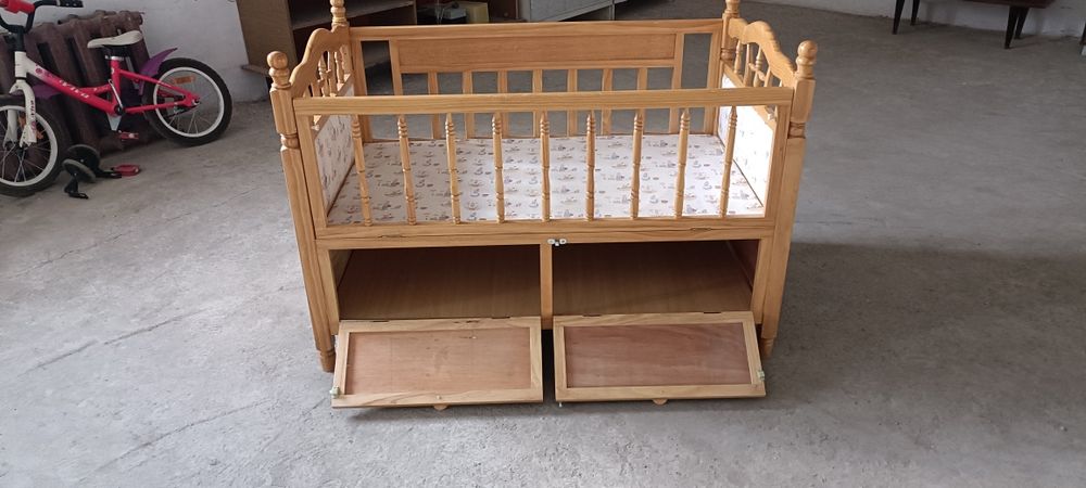 Кровать для новорожденных