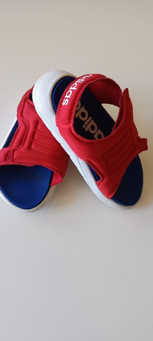Детски сандали Adidas