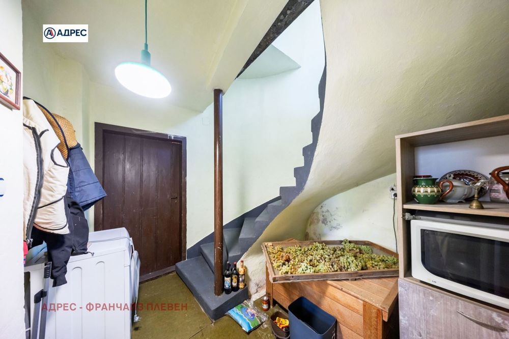 Продава се Къща в с. Пелишат, Област Плевен - 118 кв.м за 1060 €/кв.м - Снимка #7