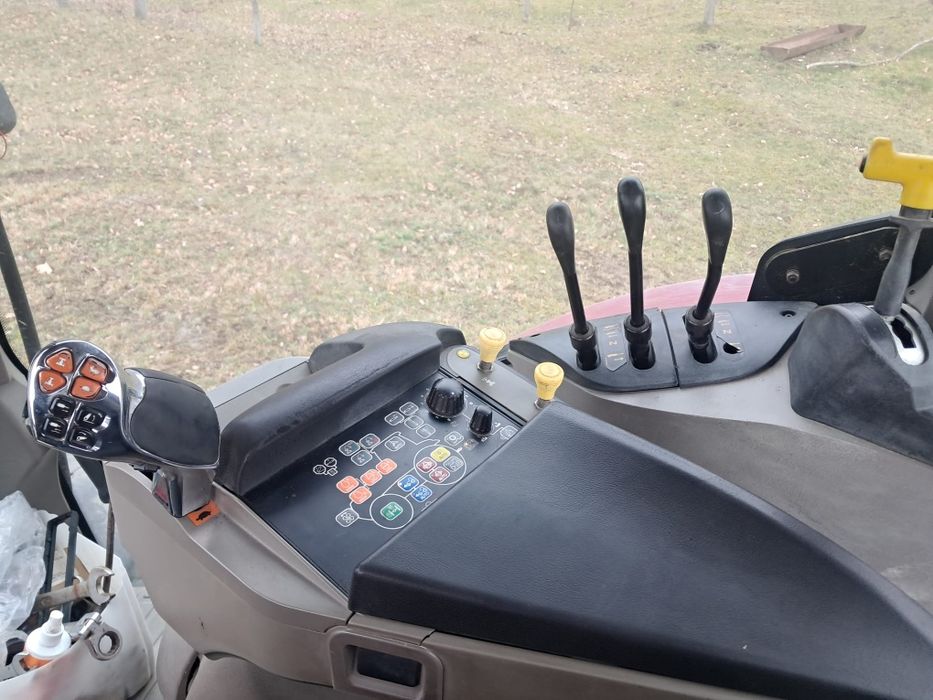 Tractor agricol CASE IH 
Model PUMA 185 Efficient Power
