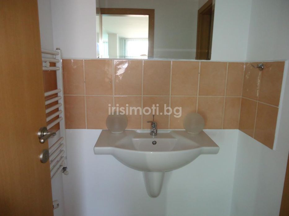 Дава се под наем Офис в София, Център - 69 кв.м за 414 € - Снимка #3