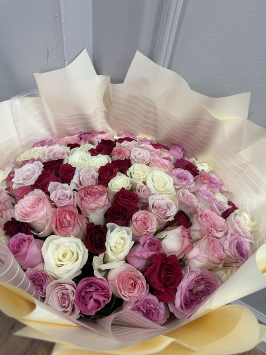 101 роза  маленкьких