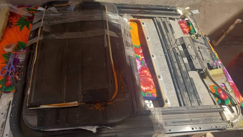 Люк солнечный батареялик Зур нарса