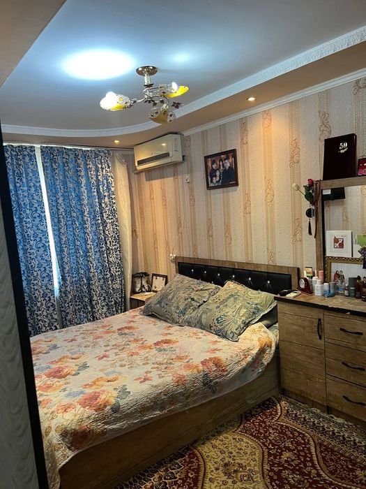 Продаётся 4 комнатная