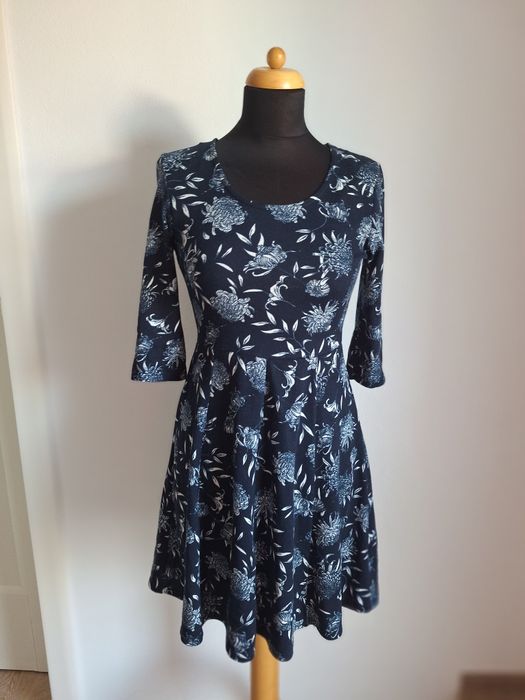 Rochie albastra cu flori mărimea Xs