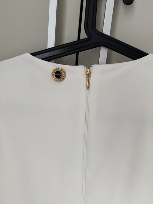 Lynne рокли черна и бяла