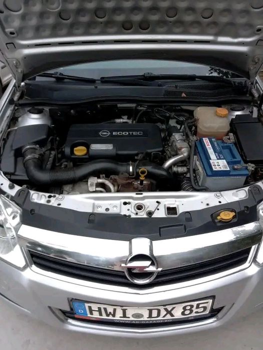 Opel Astra  2009