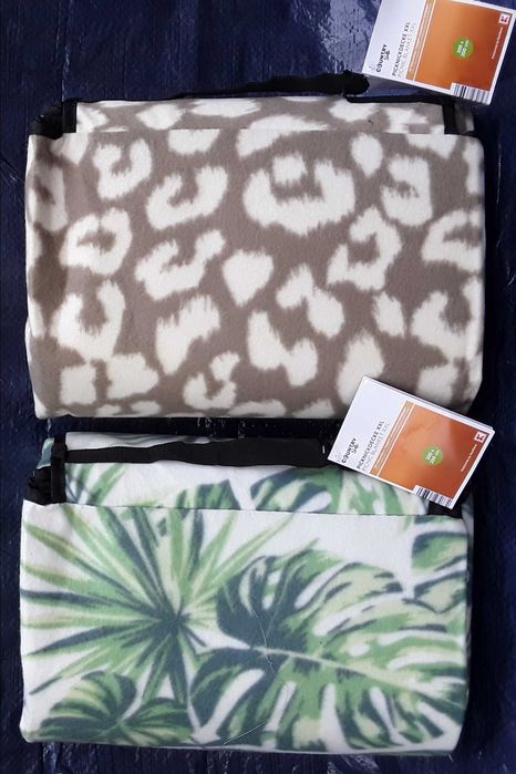 Paturi PICNIC 150 x 200 Cm, pliabila si impermeabila NOUA - 65 Lei