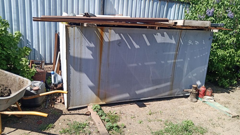 Продам ёмкость железный