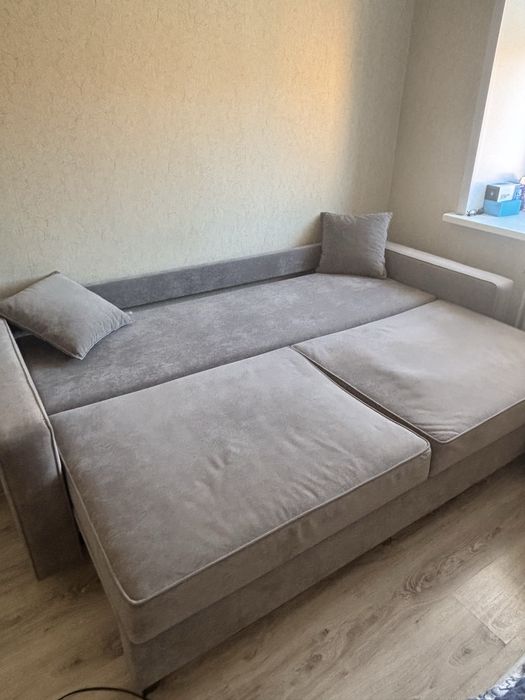 Продам диван б/у