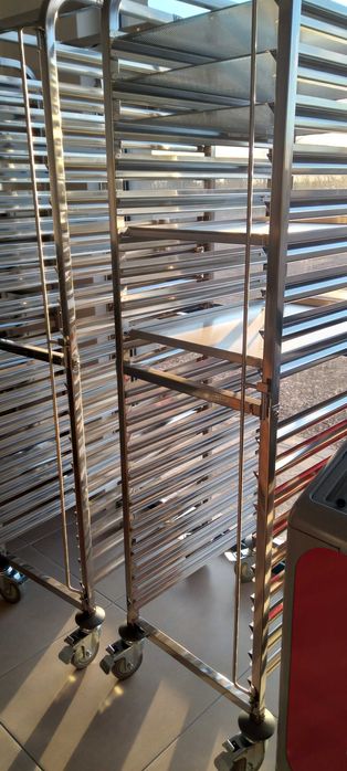 Колички за тави 60х40см, 18 нива