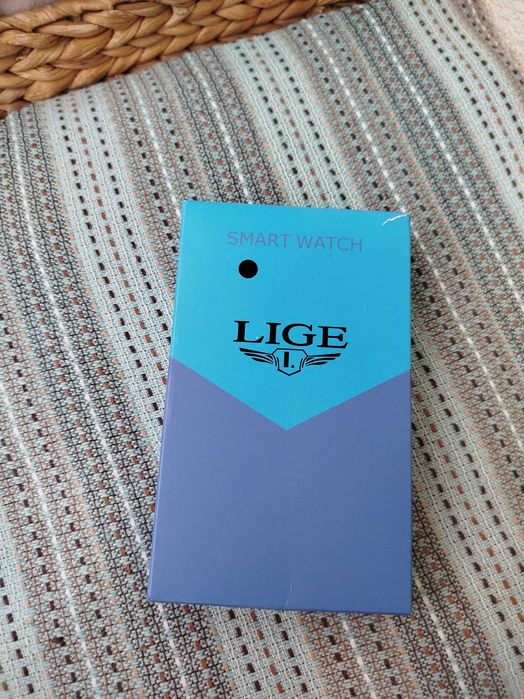 Смарт часовник Lige, нов. Подходящ за мъже и за жени.