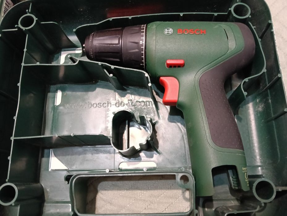 Bosch easydrill 12