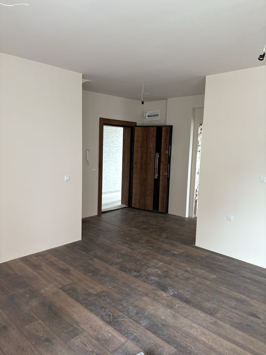 Продава се Двустаен апартамент в к.к. Слънчев бряг - 79 кв.м за 1418 €/кв.м - Снимка #1