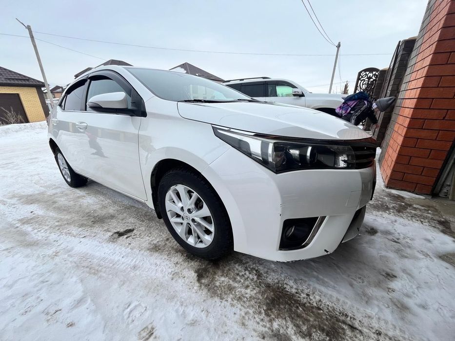 Toyota Corolla 2014 года срочно продам