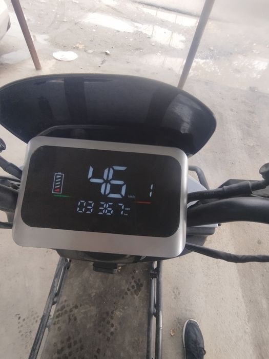 Eliktro skuter 6 ta akulyatorli