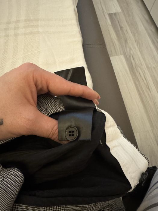 Pantaloni barbati HM marimea 48