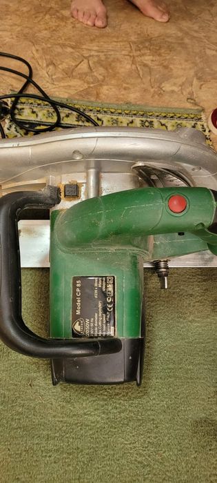 Продам циркулярную электропилу